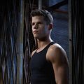 Foto Charlie Carver