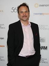 foto de Norbert Leo Butz