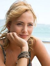 foto de Nora Arnezeder