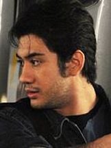 foto de Reza Rahadian