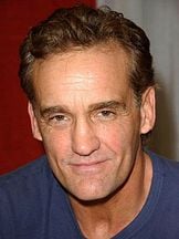 foto de John Wesley Shipp
