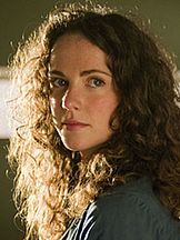 foto de Amy Manson