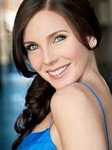 foto de June Diane Raphael