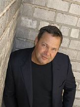 foto de Olan Montgomery