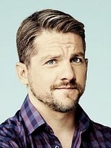 foto de Zachary Knighton