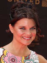 foto de Heather Tom