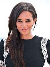 foto de Hannah John-Kamen