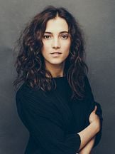 foto de Sarah-Sofie Boussnina