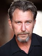 foto de Timothy Carhart