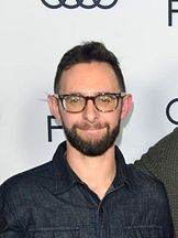 foto de Adam R. Levine