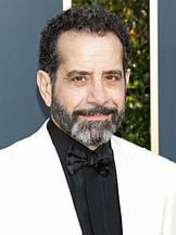 foto de Tony Shalhoub