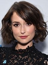 foto de Milana Vayntrub