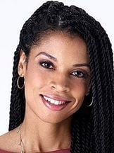 foto de Susan Kelechi Watson