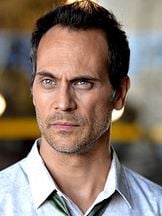 foto de Todd Stashwick