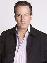 foto de Plutarco Haza