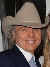 foto de Dwight Yoakam