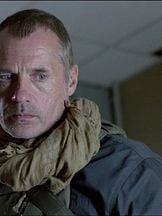 foto de James C. Burns