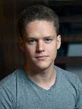 foto de Will Merrick (II)