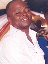 foto de Yemi Shodimu