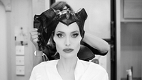 imagen de Angelina Jolie se transforma en Maléfica
