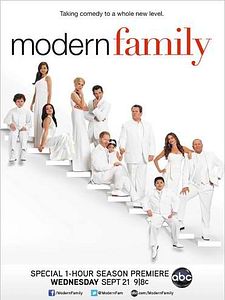 Cartel de Modern Family Temporada 3
