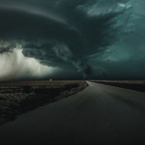 Foto Tornado: Atrapados en la tormenta