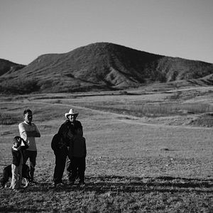 Foto Los amantes se despiden con la mirada