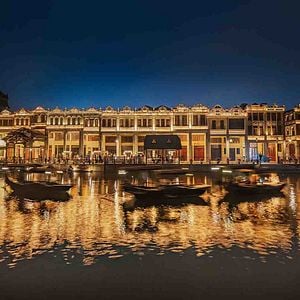 Foto Mysterious Family Letter