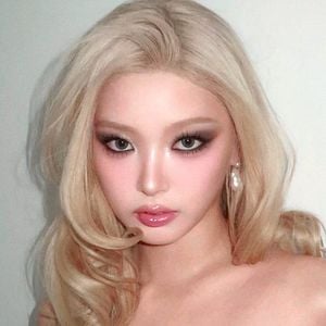 Foto Yoonchae Jeung