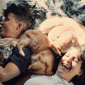 Foto Abrázame en la luz