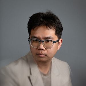 Foto Ratchapoom Boonbunchachoke