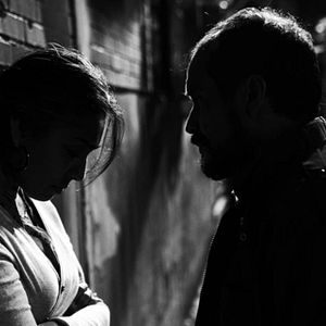 Foto Arillo de hombre muerto