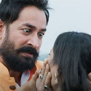 Foto Sattam En Kaiyil