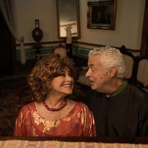 Foto El Águila y el Gusano