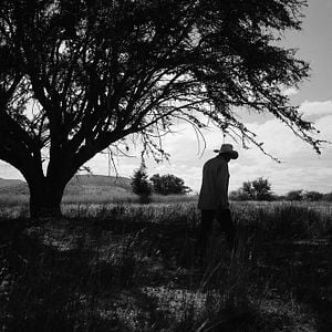 Foto Los amantes se despiden con la mirada
