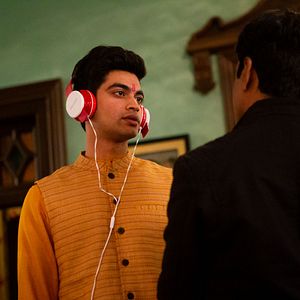 Foto Solitaria es la noche: Los crímenes de la familia Bansal