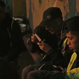 Foto Habitar la sombra