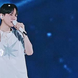 Foto BAEKHYUN: Lonsdaleite [dot] IN CINEMAS