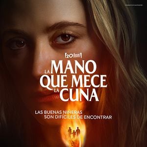 Foto La mano que mece la cuna