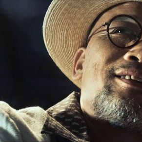 Foto To Live Through Death