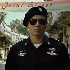 Foto To Live Through Death