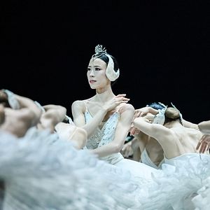 Foto Ballet El Lago De Los Cisnes