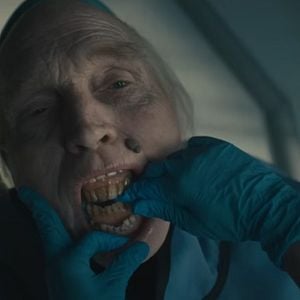 Foto La Noche Del Demonio: Están Entre Nosotros