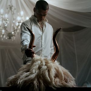 Foto Him: el elegido