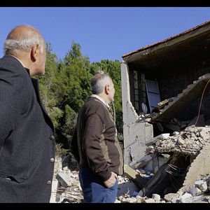 Foto Tales of the Wounded Land