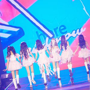 Foto IVE: The 1st World Tour in Cinema