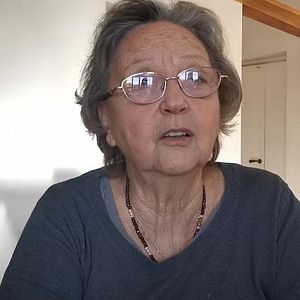 Foto Loving in the Wave of Awakening - Why are we here?