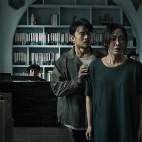 Foto To Live Through Death