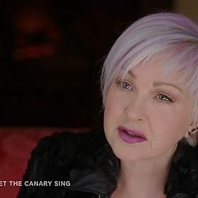 Foto Let the Canary Sing