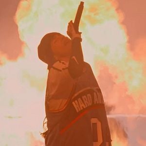 Foto Billie Eilish - Hit Me Hard and Soft: El Tour en 3D